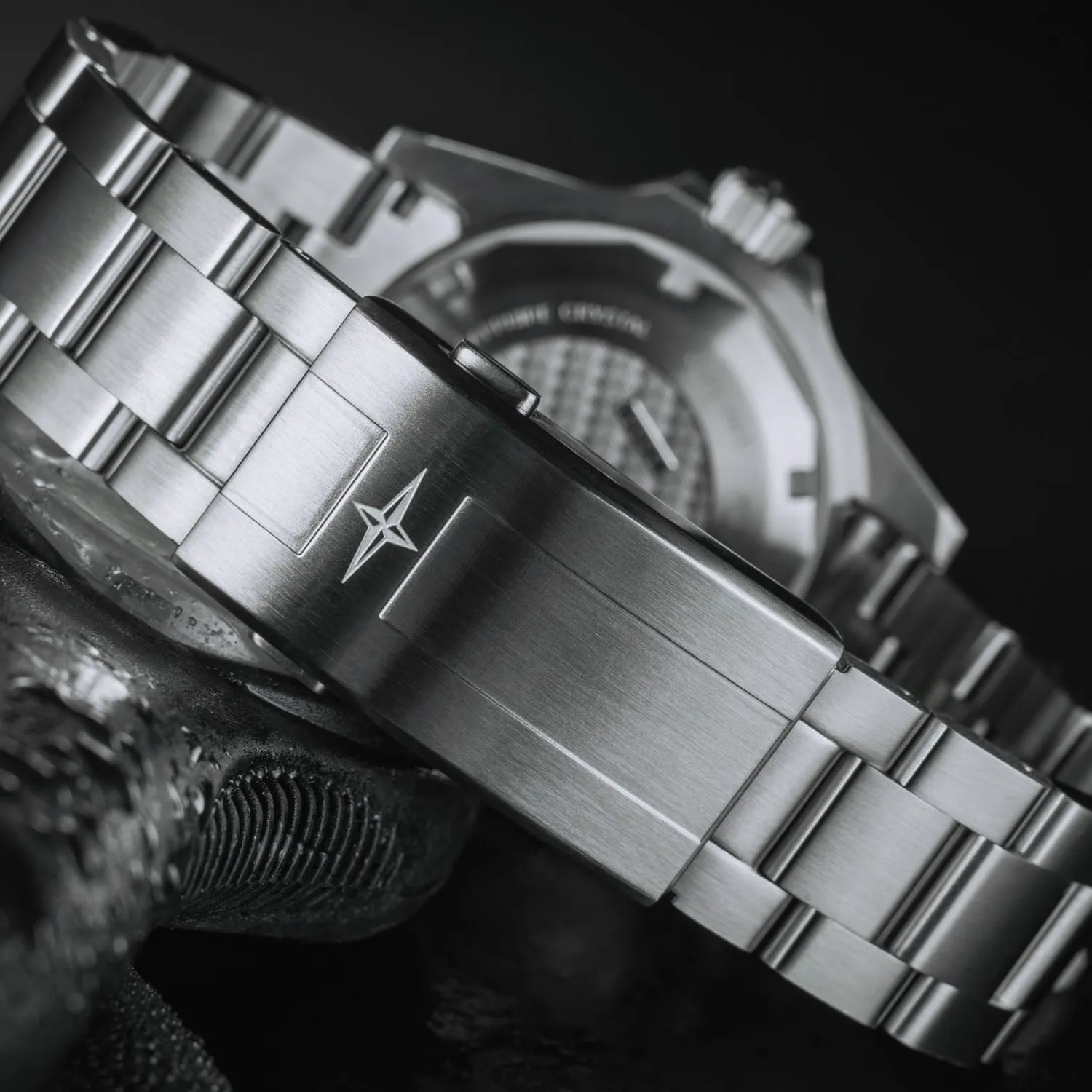 Davosa Ternos Professional 68h montre automatique plongée