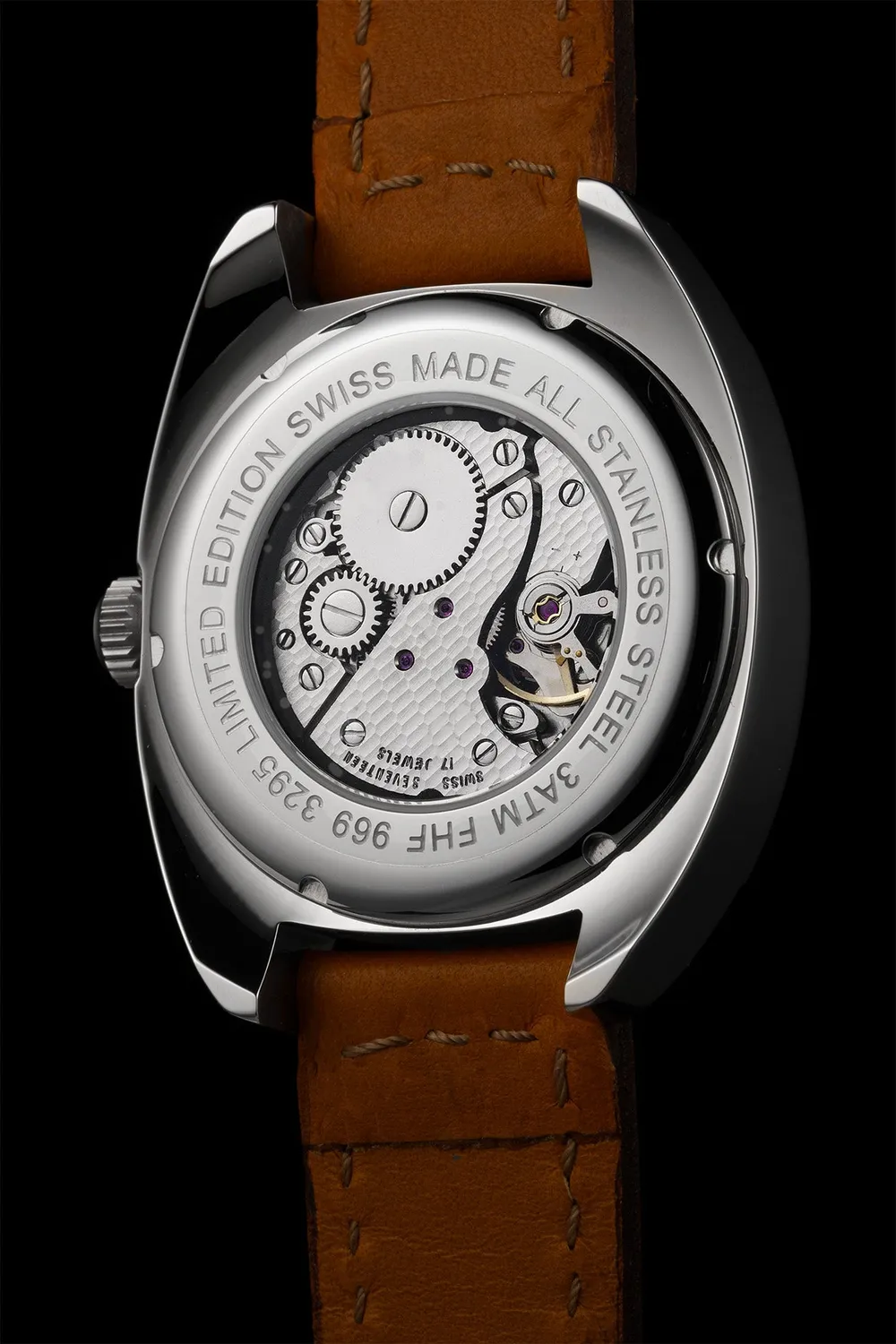 Zeno-Watch Basel Square Winder Combat II montre